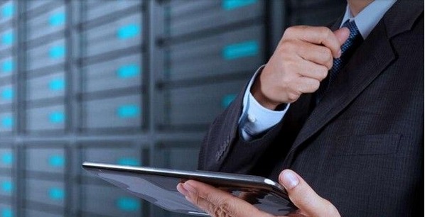 站长如何选择最佳网站空间？2024年主机服务商深度解析与推荐